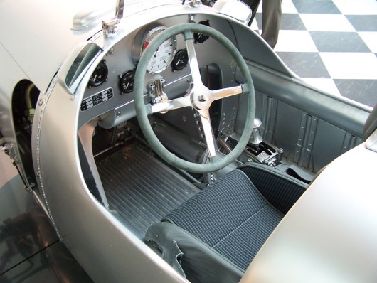 Cockpit mit Schaltung Auto Union Typ C