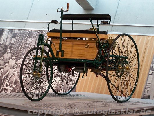 Der erste Motorwagen von Carl Benz 1886