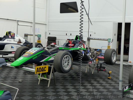 Rennvorbereitung Luis Gachot Formel 4 2016