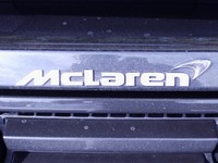 Das Logo von McLaren Cars