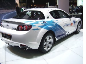 Das Versuchsmodell RX8 mit Wasserstoffantrieb